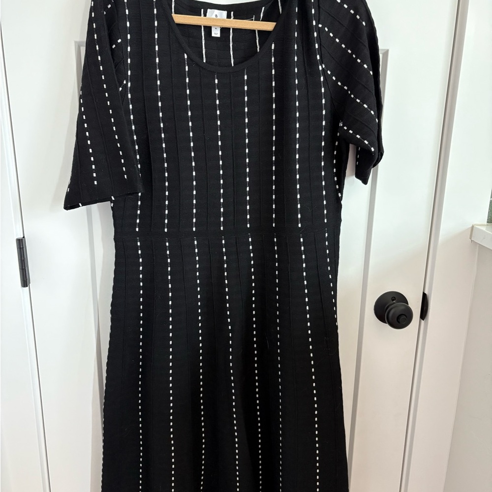 dressbarn Black and White Long Sleeve Dress